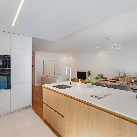 Sal D'ouro Atlantic Living Gym & Garage *